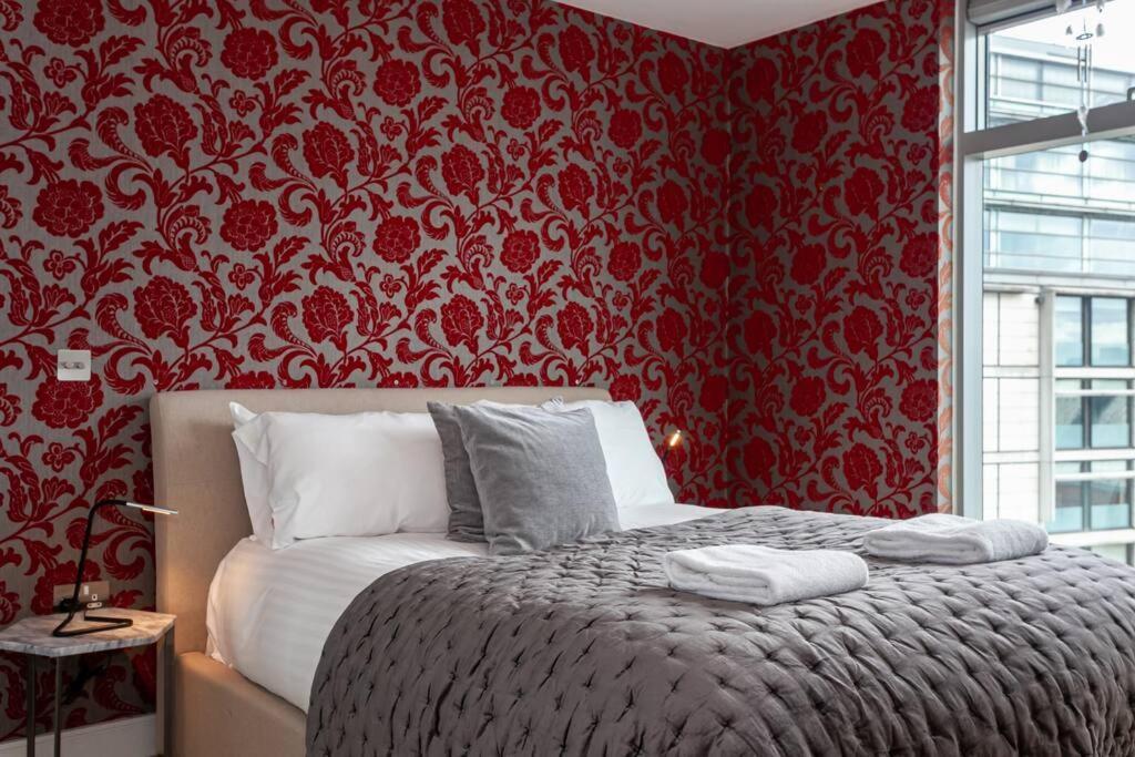 Iconic Luxury Manchester Apartment Экстерьер фото